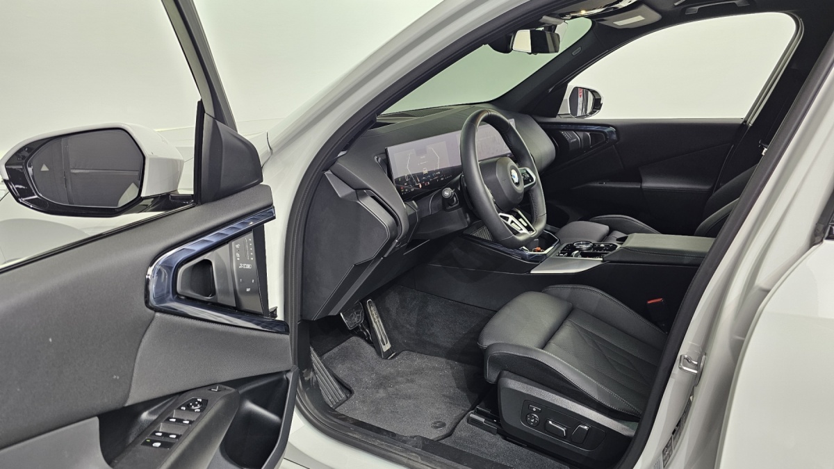 BMW X3, 2025 — фото 10 из 12