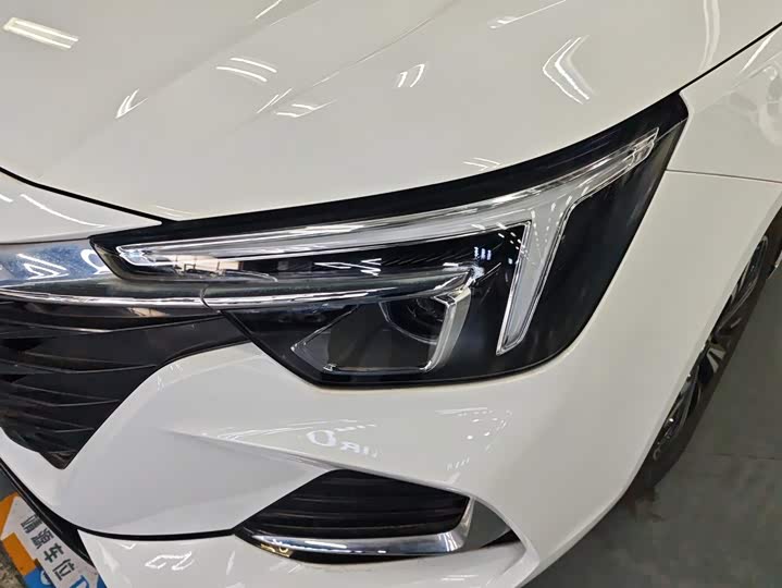 Roewe i6 Max EV, 2025 — фото 5 из 9