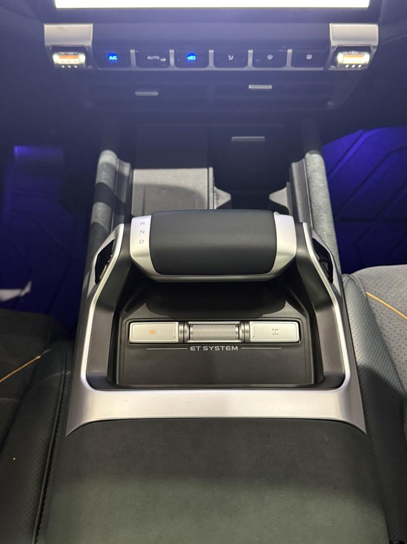 Changan Deepal G318, 2025 — фото 12 из 12