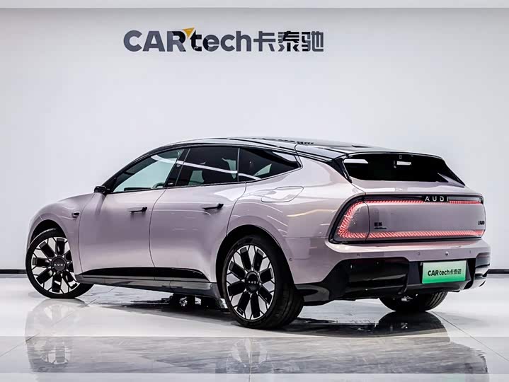 Audi × SAIC E5 Sportback, 2025 — фото 4 из 9