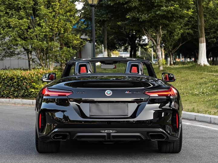 BMW Z4, 2023 — фото 6 из 9