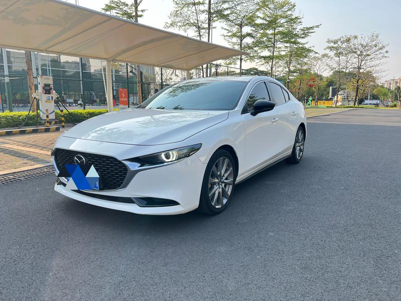 Mazda 3 (Axela), 2024 — купить в Москве под ключ