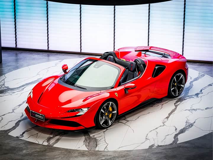 Ferrari SF90, 2023 — фото 2 из 9