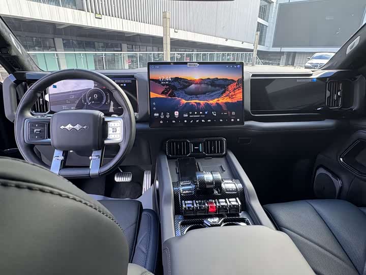 BYD FangChengBao Leopard 8, 2024 — фото 8 из 9