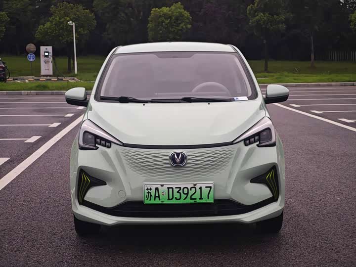 Changan BenBen E-Star, 2022 — фото 2 из 9