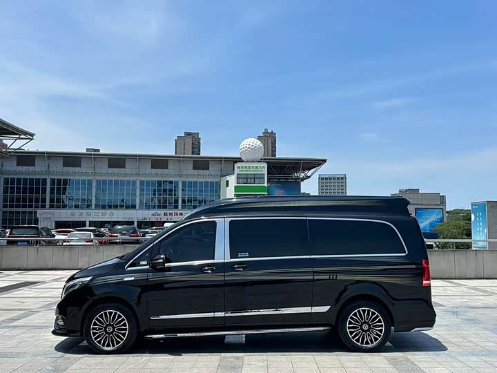 Mercedes-Benz V-Class, 2021 — фото 4 из 9