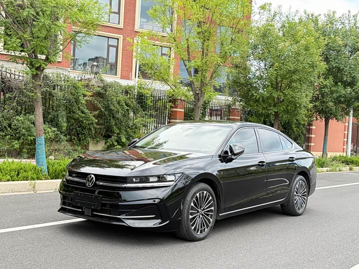 Volkswagen Magotan, 2025 — купить в Перми под ключ