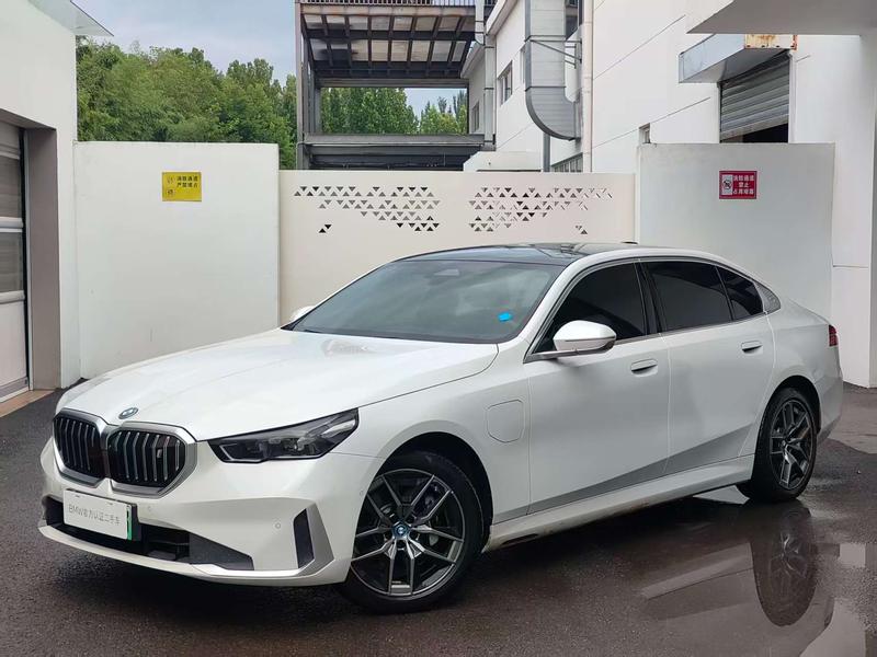 BMW i5, 2024 — купить в Воронеже под ключ