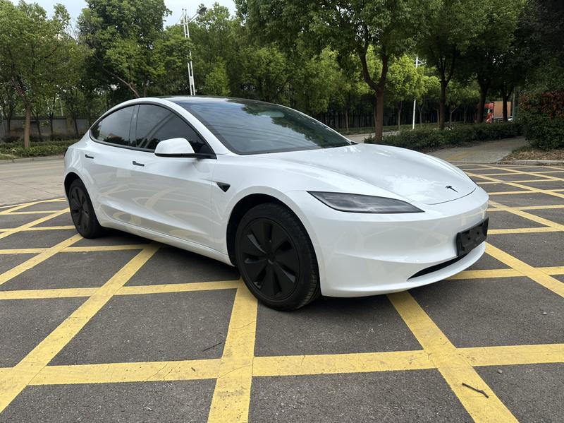 Tesla Model 3, 2025 — фото 3 из 10