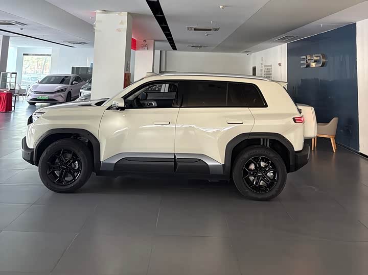 BYD FangChengBao Titanium 3 (Tai 3), 2026 — фото 3 из 9