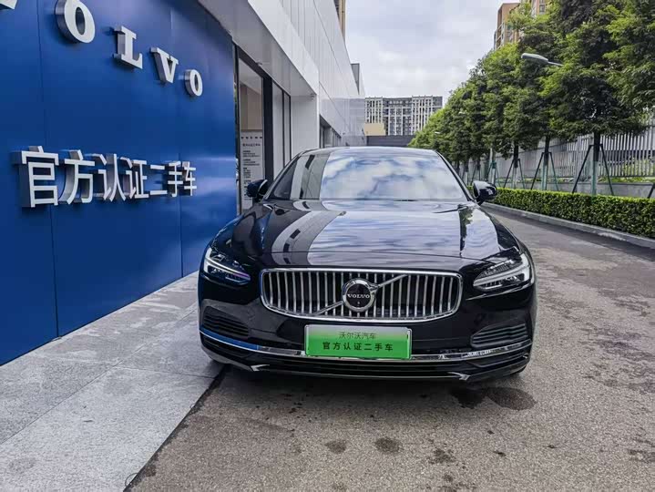 Volvo S90 Hybrid, 2024 — фото 2 из 9