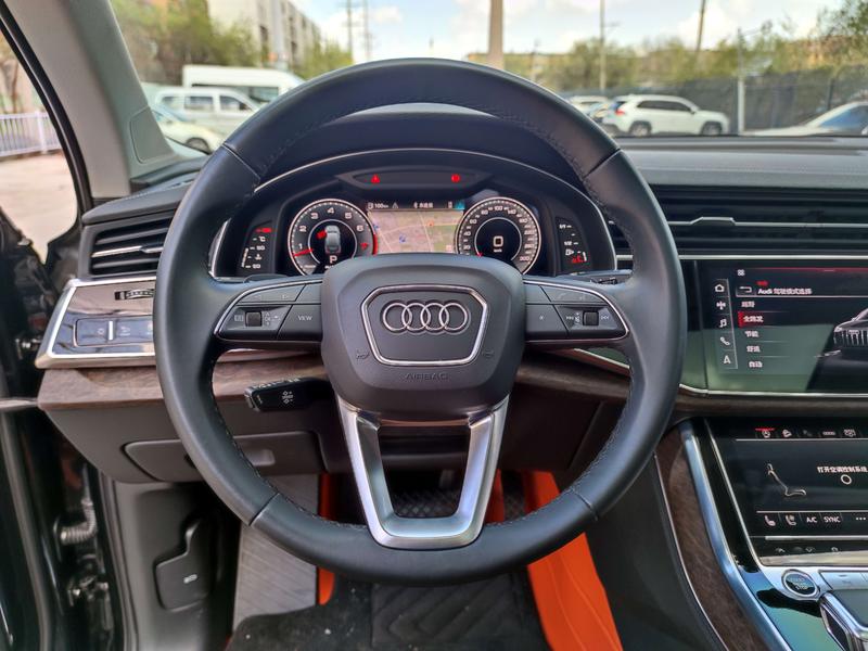 Audi Q7, 2023 — фото 9 из 12