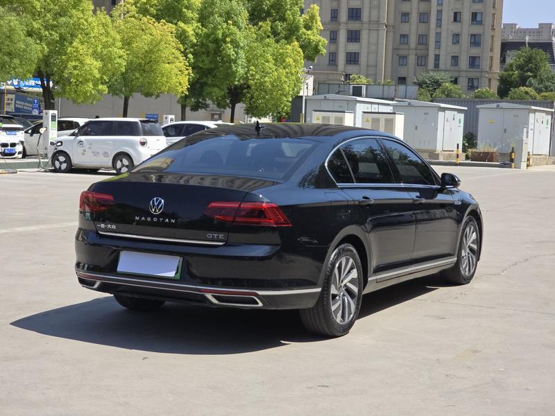 Volkswagen Magotan GTE Hybrid, 2022 — фото 6 из 11