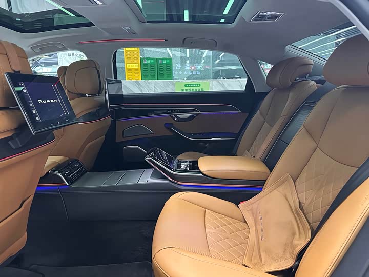 Audi A8, 2023 — фото 9 из 9