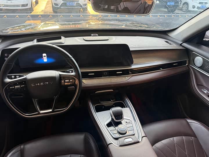 Chery Tiggo 8 Pro, 2023 — фото 4 из 7