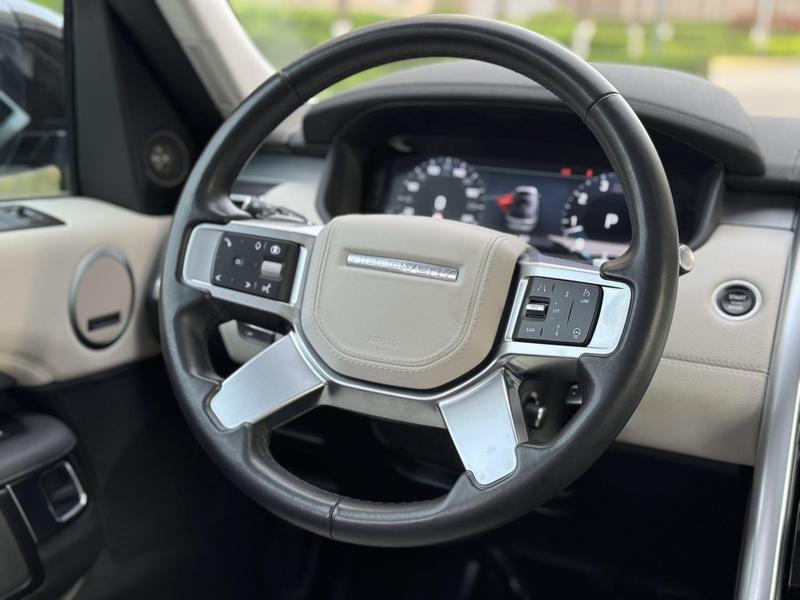 Land Rover Discovery, 2023 — фото 8 из 12