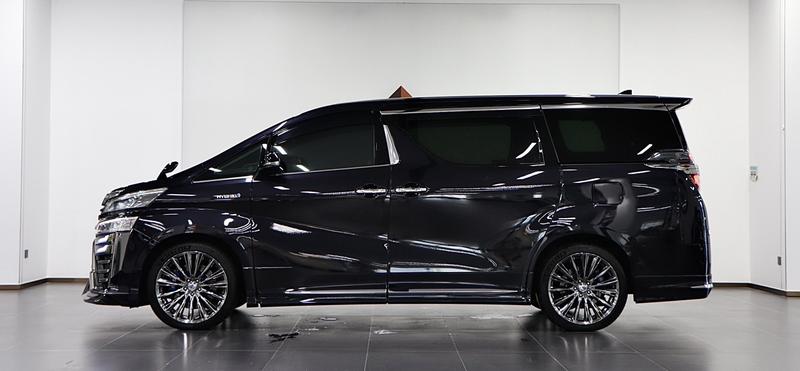 Toyota Vellfire, 2021 — фото 4 из 12