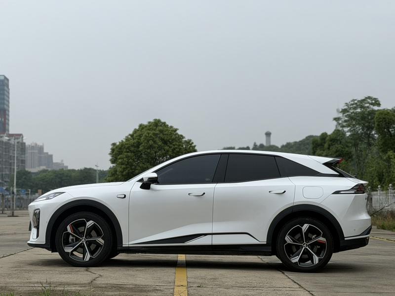 Changan Deepal S07 (S7), 2025 — фото 4 из 12