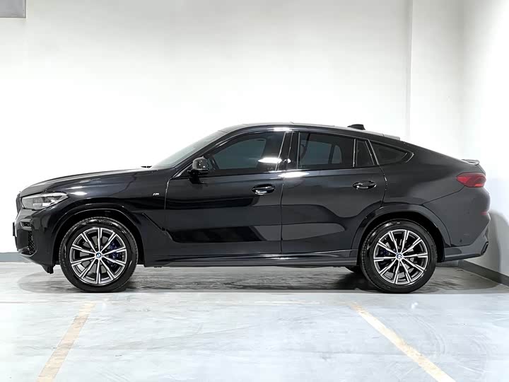 BMW X6, 2022 — фото 5 из 9