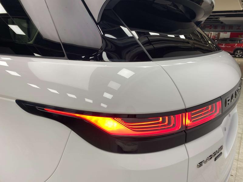 Land Rover Range Rover Evoque L, 2023 — фото 8 из 12