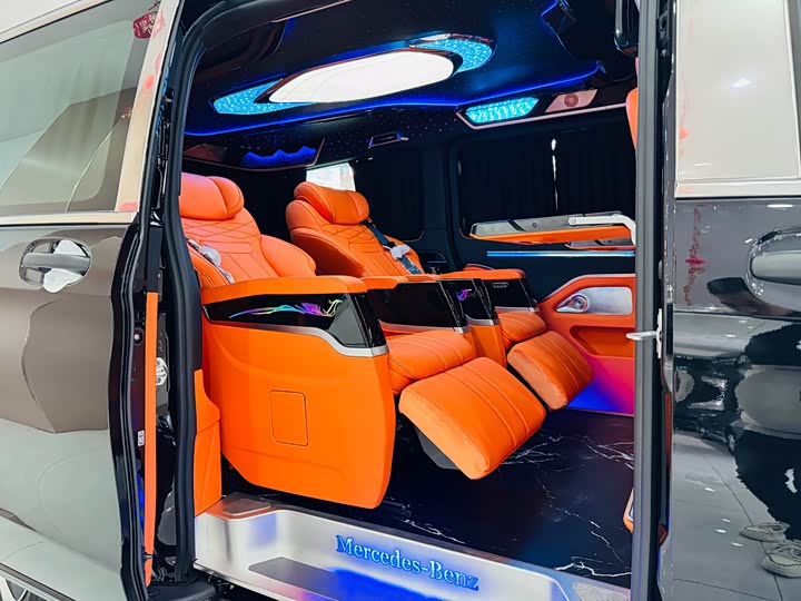 Mercedes-Benz Vito, 2025 — фото 10 из 12