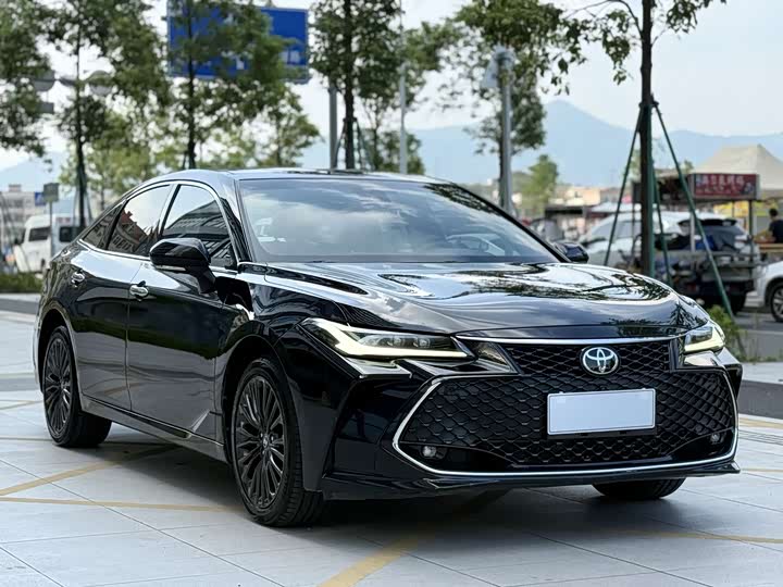 Toyota Avalon, 2022 — купить в Костроме под ключ