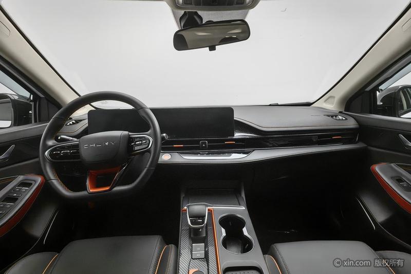 Chery Omoda S5 GT (Arrizo 5 GT), 2023 — фото 8 из 12