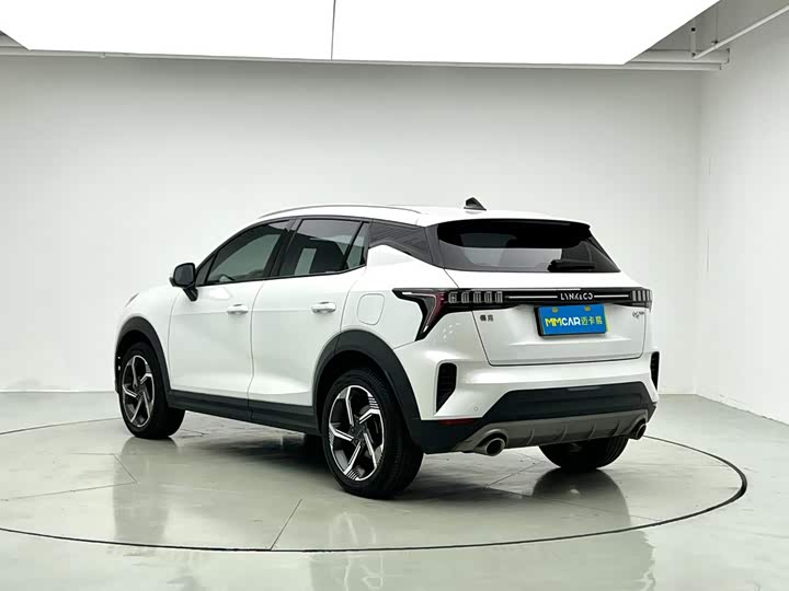 Lynk & Co 06 EM-P Hybrid, 2022 — фото 2 из 9