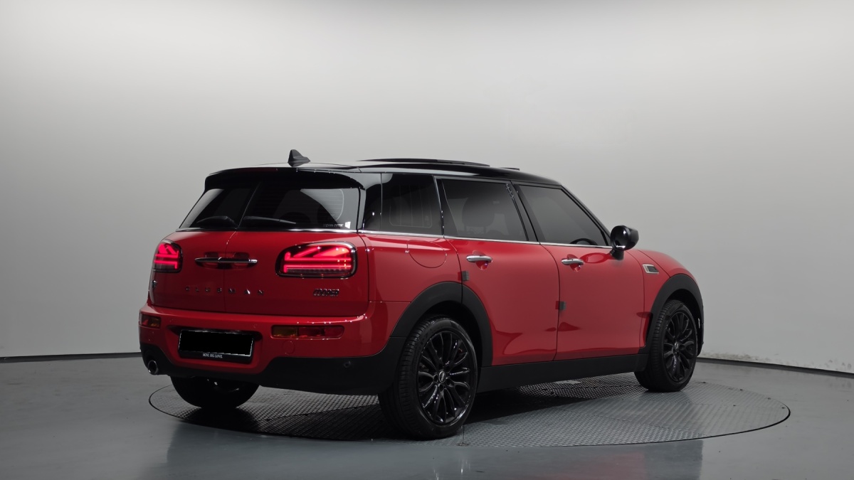 Mini Clubman, 2023 — фото 2 из 12