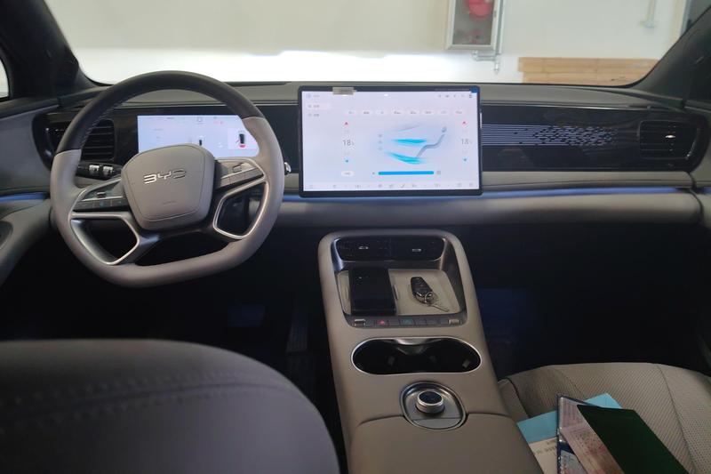 BYD Sea Lion 06 Hybrid/EV, 2025 — фото 7 из 12