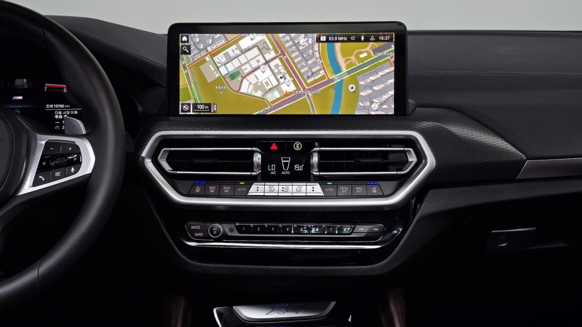 BMW X4, 2025 — фото 11 из 12