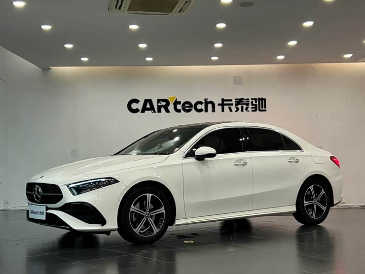 Mercedes-Benz A-Class, 2024 — фото 2 из 9