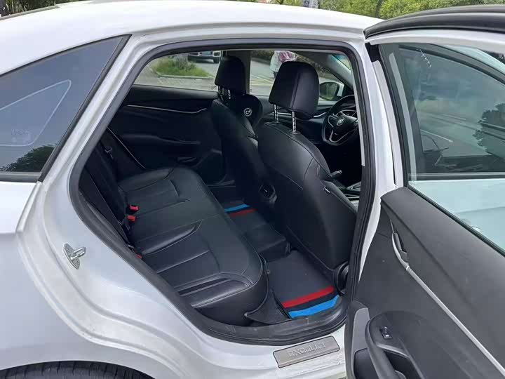 Buick Excelle GT, 2022 — фото 8 из 9