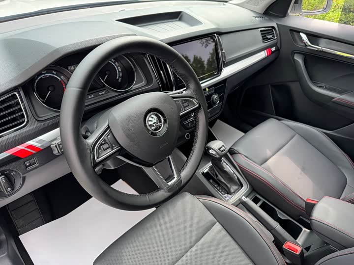 Skoda Kamiq, 2022 — фото 6 из 9