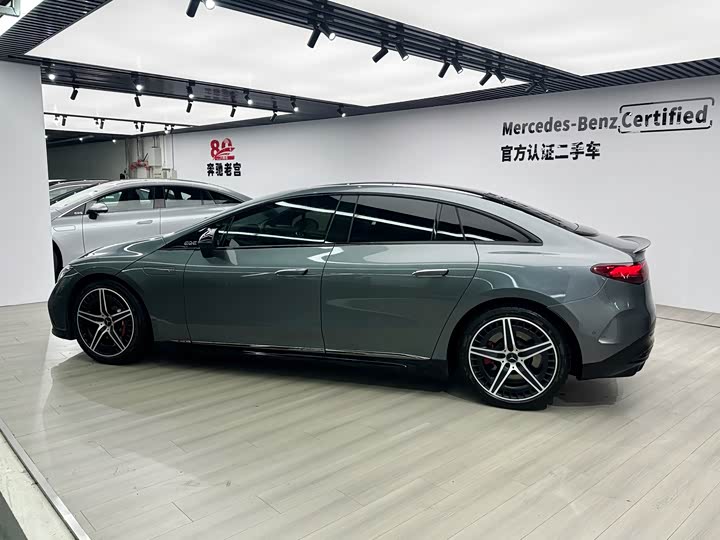 Mercedes-Benz EQE AMG, 2023 — фото 5 из 9