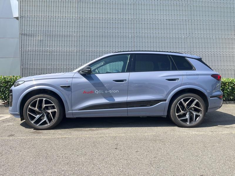 Audi Q6L e-tron, 2025 — фото 3 из 10