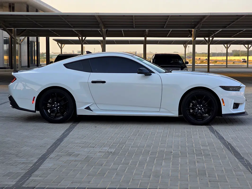Ford Mustang, 2025 — фото 6 из 10