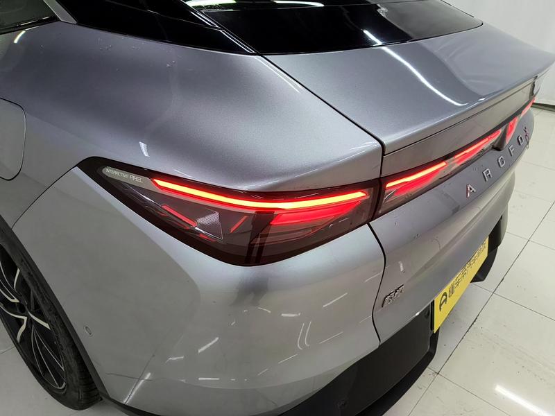 BAIC Arcfox Alpha S5, 2024 — фото 10 из 12