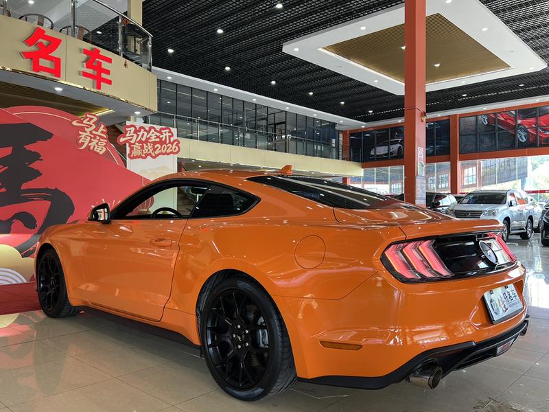 Ford Mustang, 2021 — фото 4 из 11