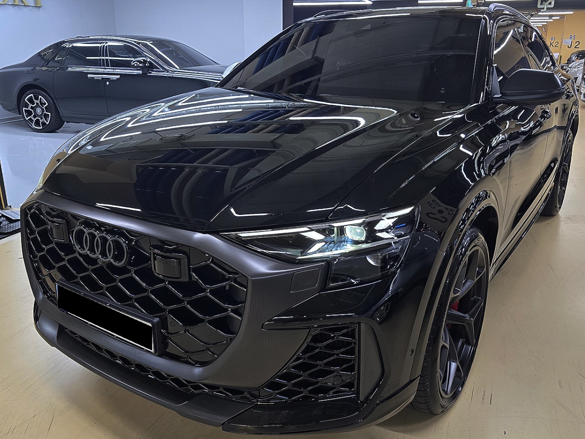 Audi RS Q8, 2024 — купить в Москве под ключ