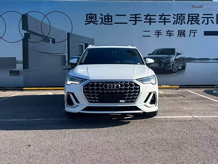 Audi Q3, 2025 — фото 2 из 9