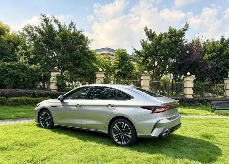 Chery Arrizo 8, 2023 — фото 4 из 10
