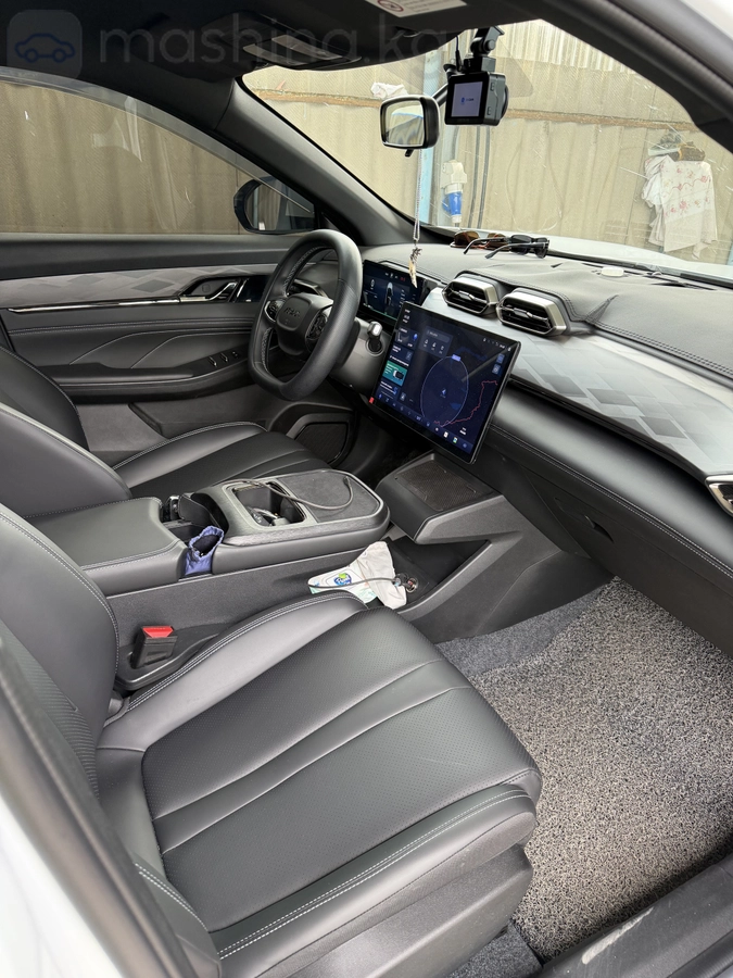 Dongfeng Aeolus L7, 2024 — фото 6 из 7