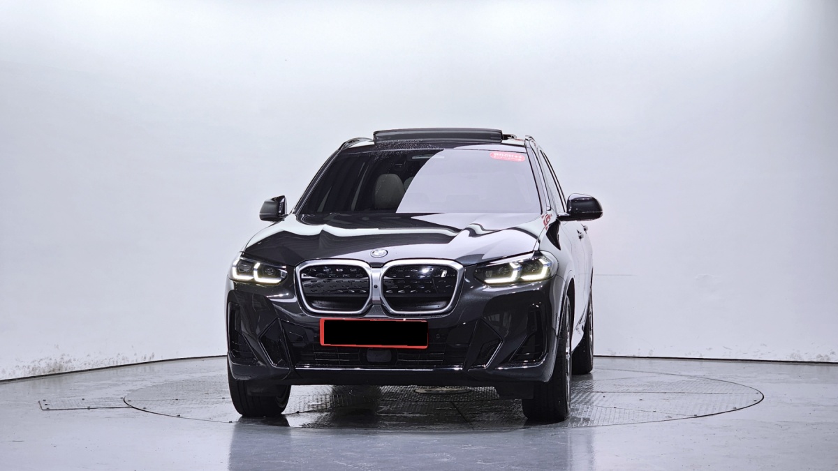 BMW iX3, 2023 — фото 3 из 12