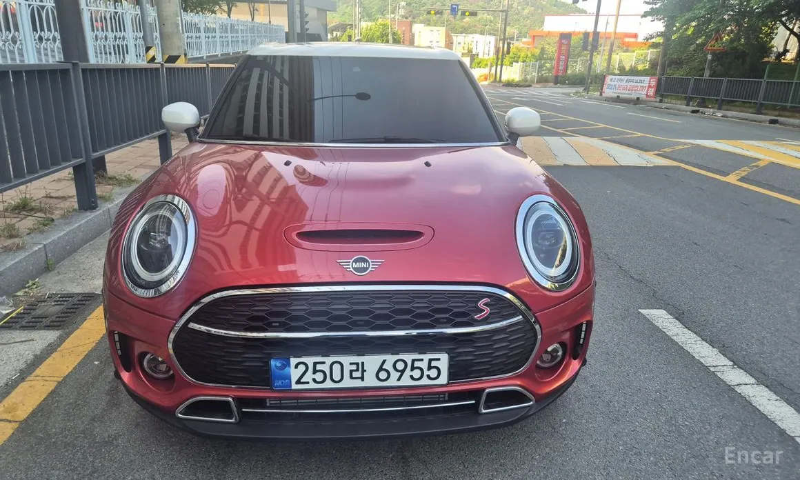 Mini Clubman, 2023 — фото 2 из 8