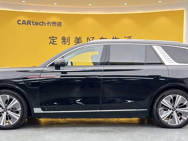 Hongqi E-HS9, 2023 — фото 7 из 9