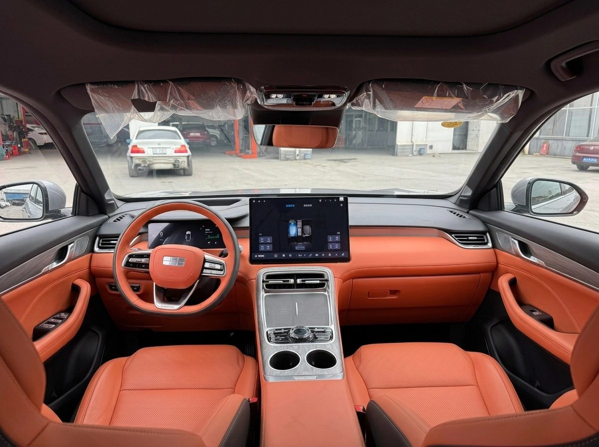 Geely Galaxy M7, 2026 — фото 7 из 9