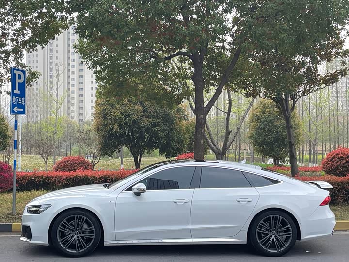 Audi A7, 2023 — фото 3 из 9