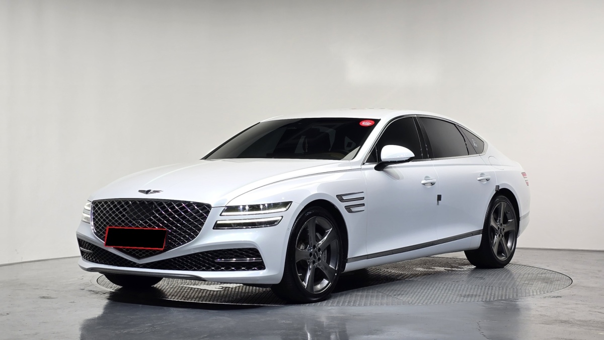 Genesis G80, 2022 — купить в Москве под ключ