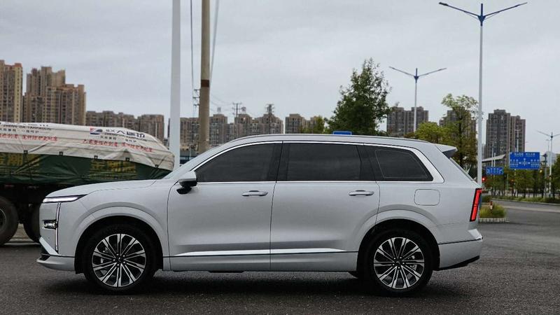 Wuling Starlight L, 2026 — фото 4 из 12